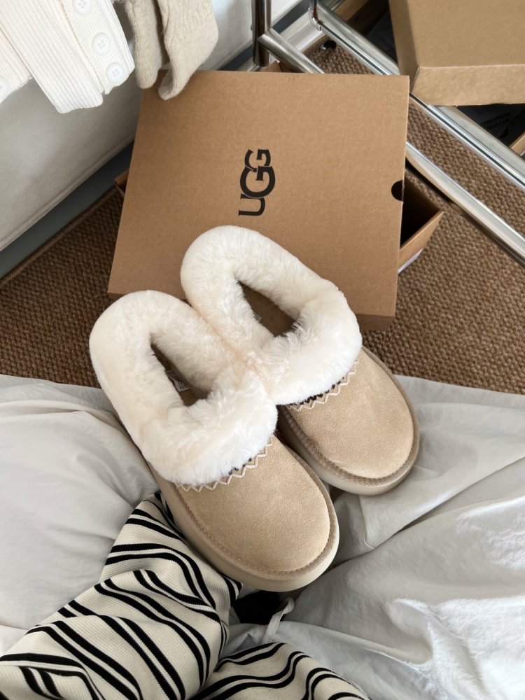 Ugg boots women's