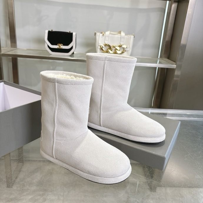 Уггі жіночі