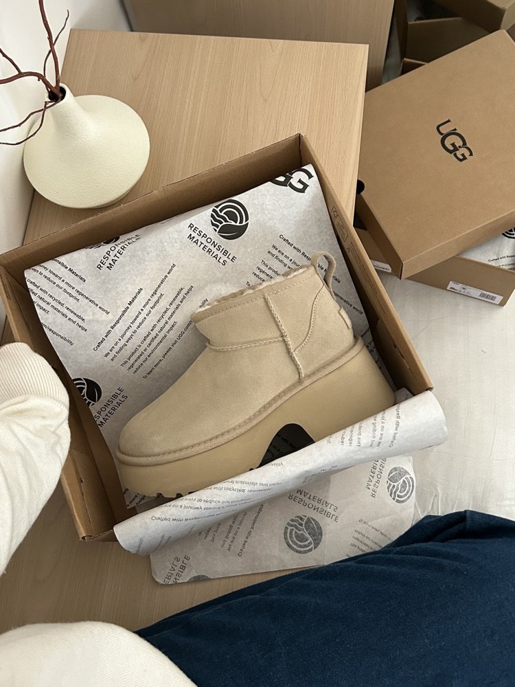 Ugg boots women's фото 2