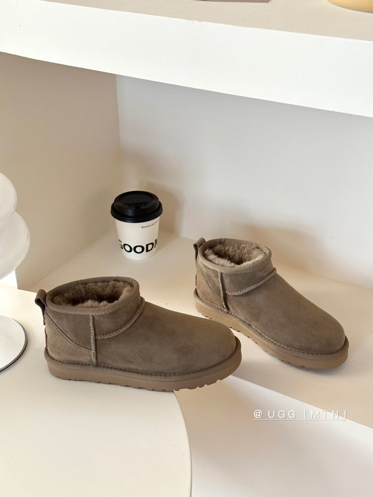 Уггі жіночі фото 2