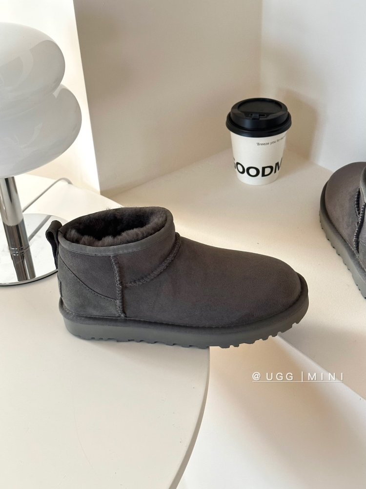 Ugg boots women's фото 2