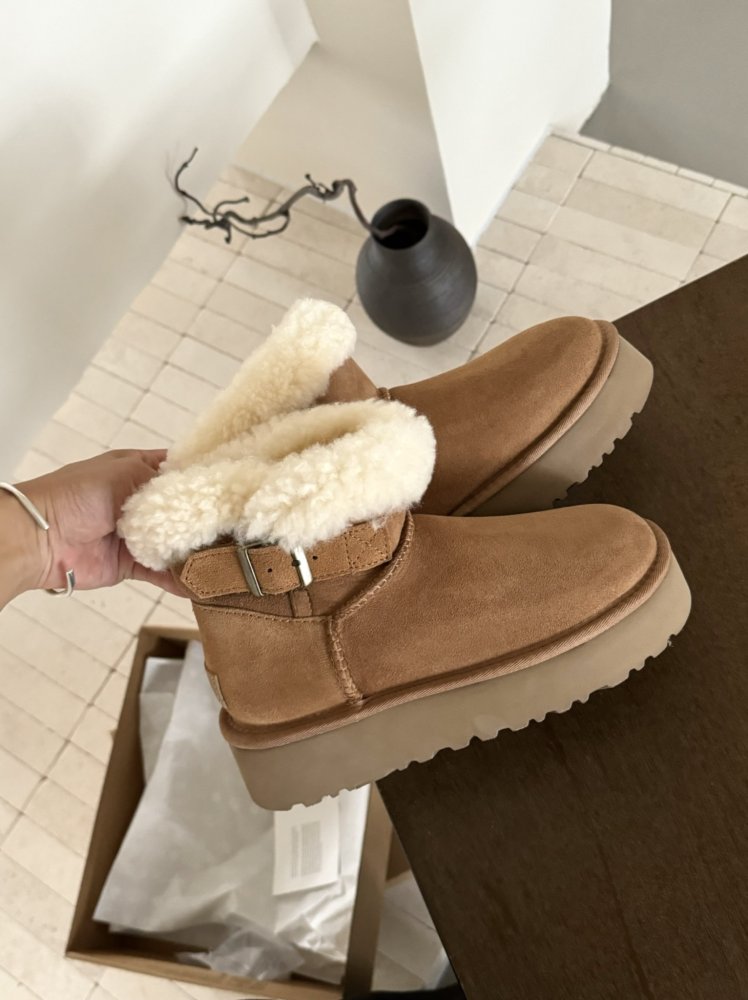 Уггі жіночі фото 2