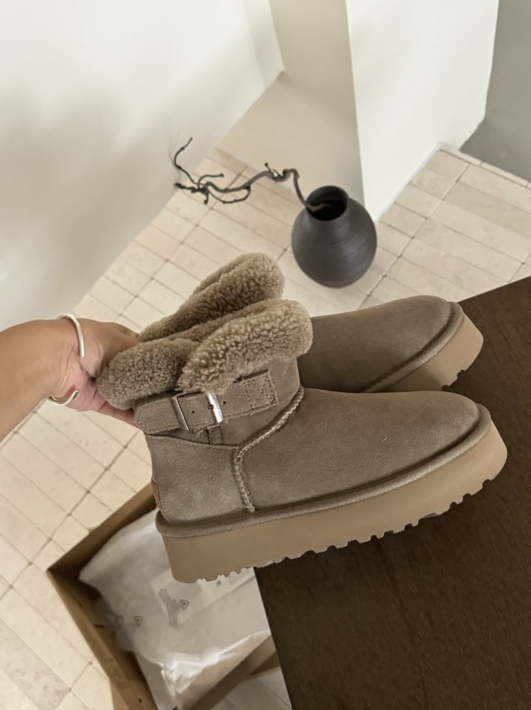 Уггі жіночі фото 2