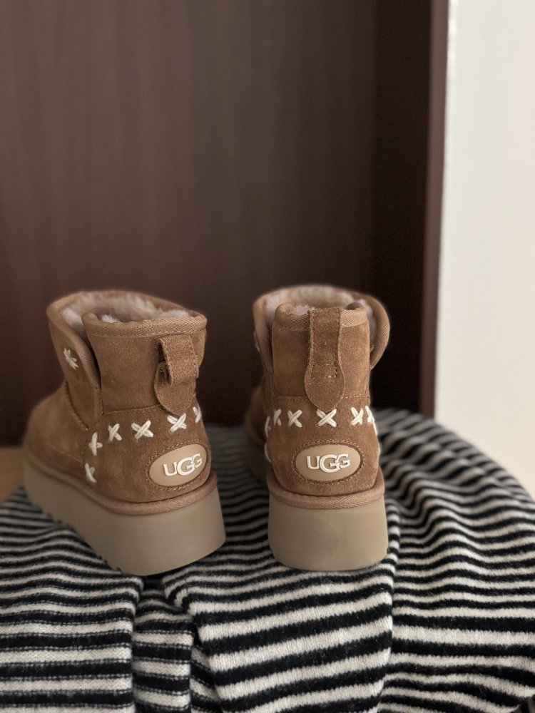 Угги женские фото 2