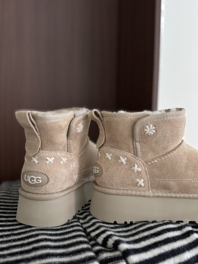 Угги женские фото 2