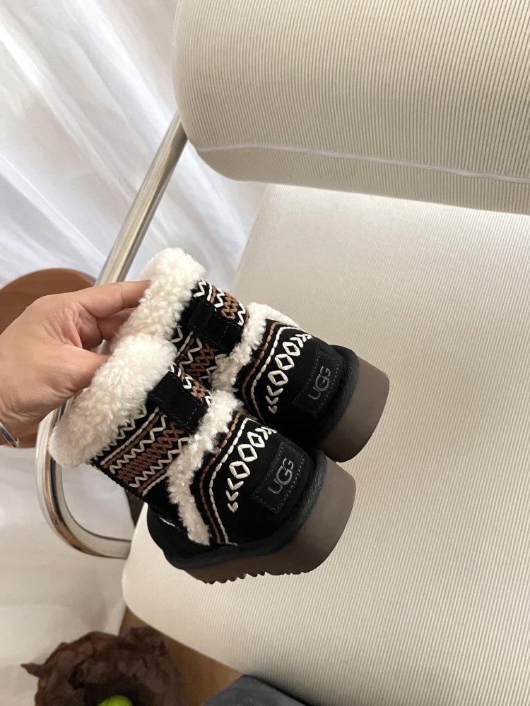 Ugg boots women's фото 2