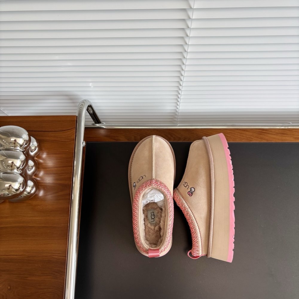 Уггі жіночі фото 2