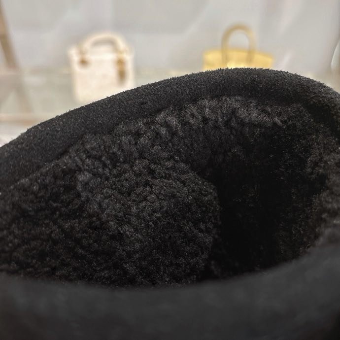 Уггі жіночі фото 2