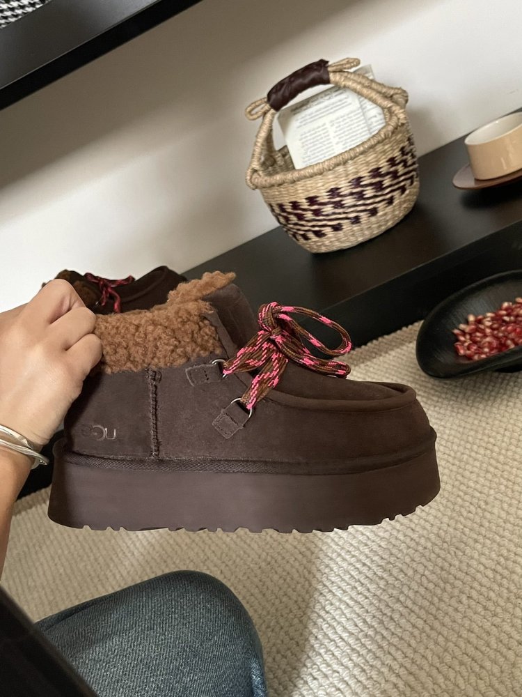 Уггі жіночі фото 3