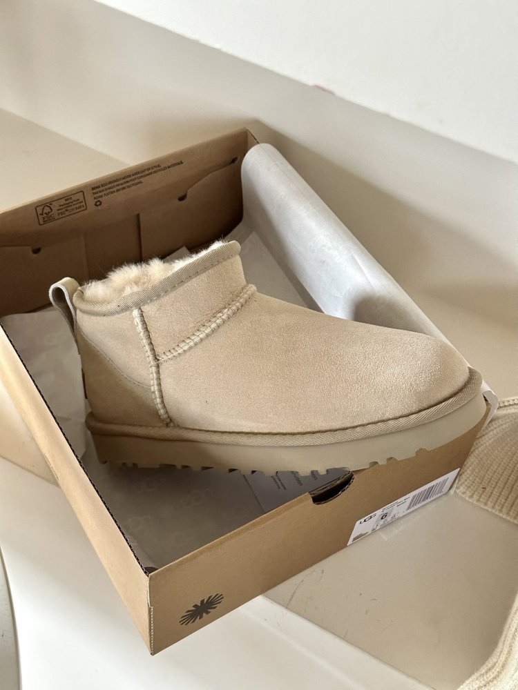 Уггі жіночі фото 3