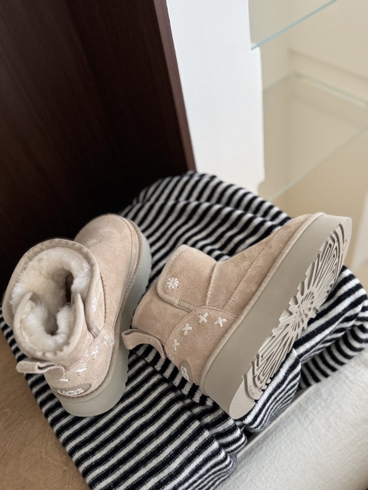 Угги женские фото 3