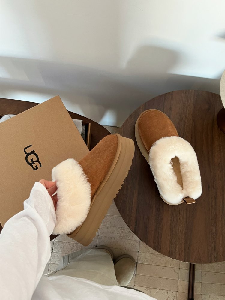 Уггі жіночі фото 3