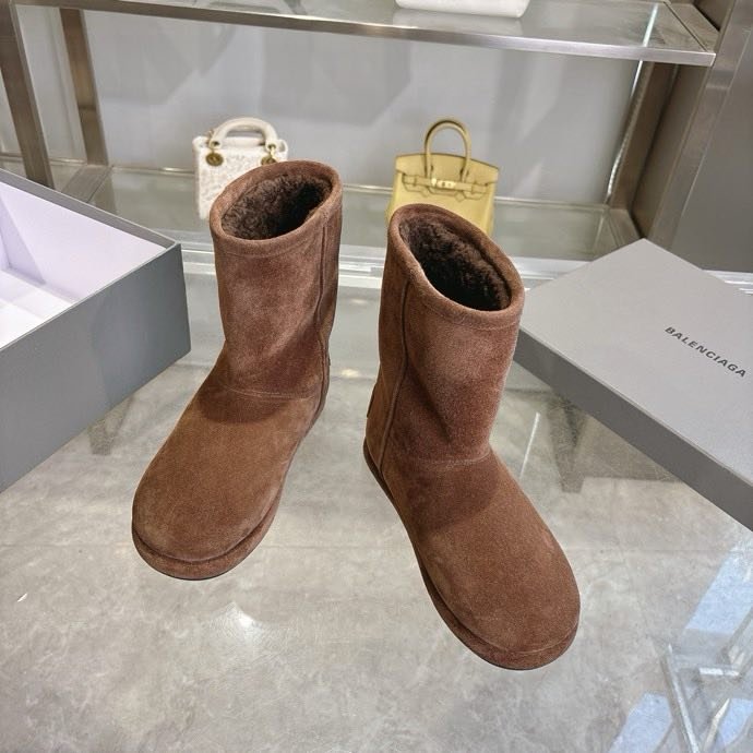 Уггі жіночі фото 3