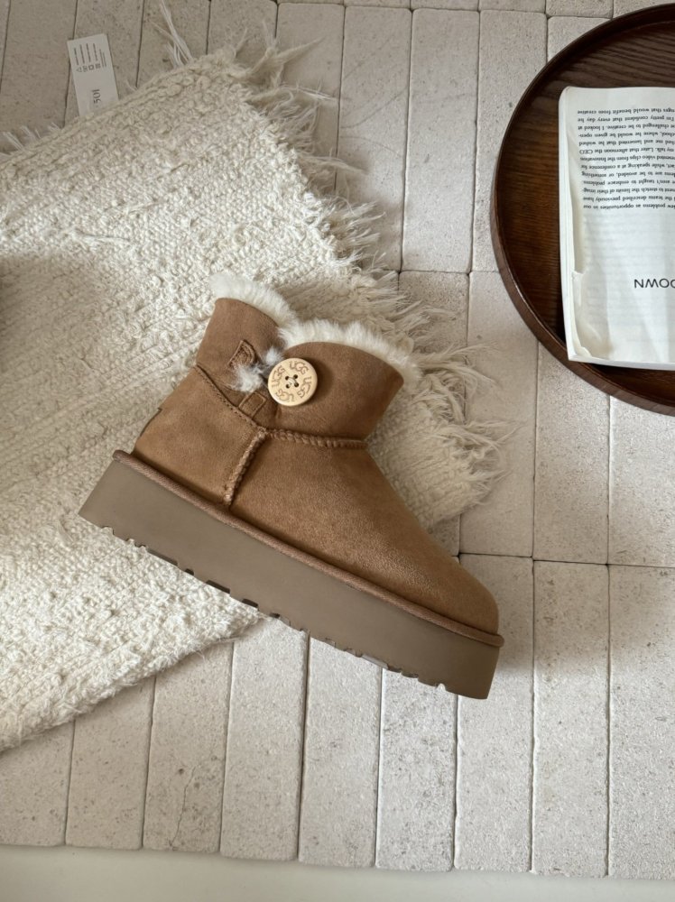 Уггі жіночі фото 4