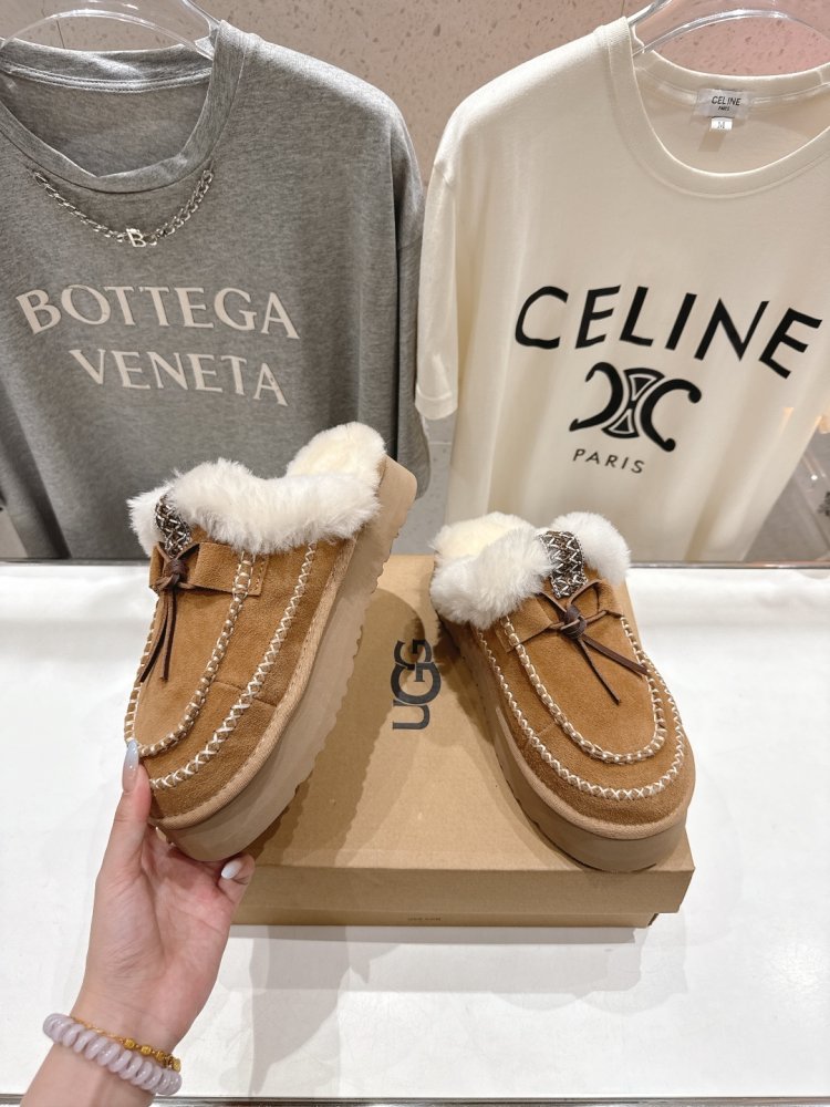 Уггі жіночі фото 4