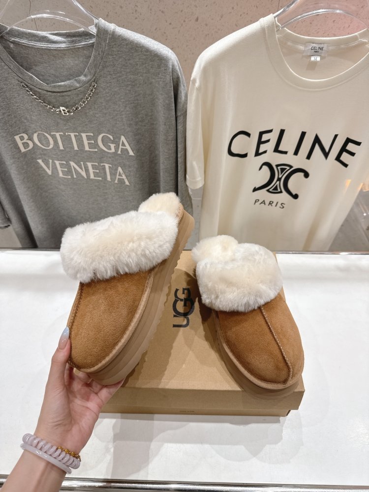 Уггі жіночі фото 4