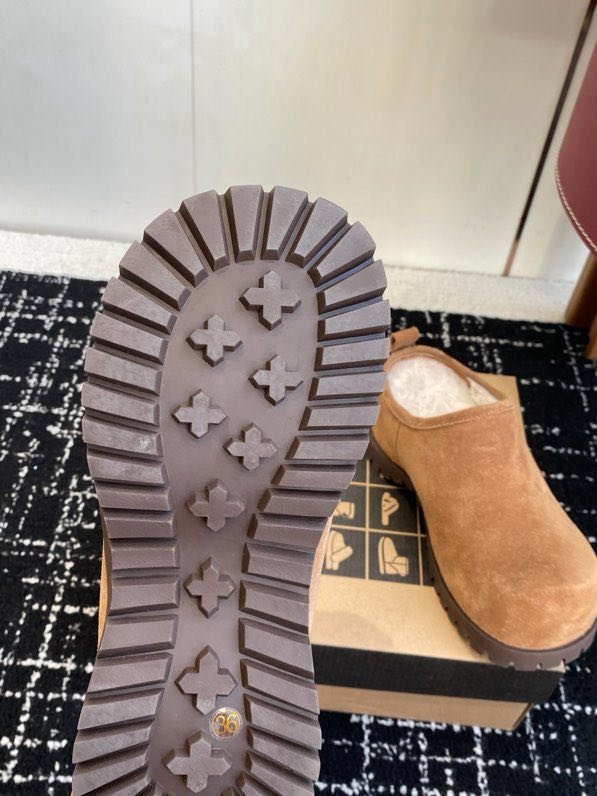 Уггі жіночі фото 4