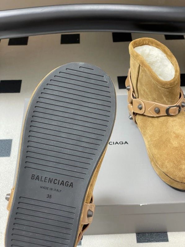 Уггі жіночі фото 4