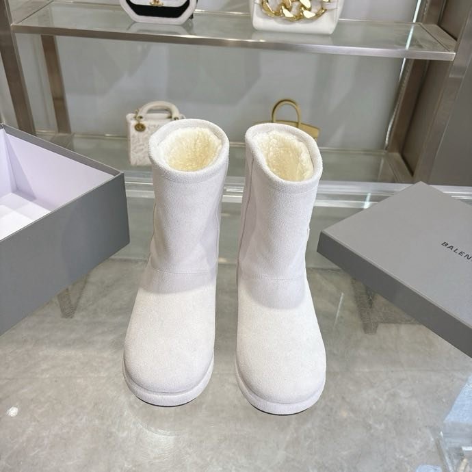 Уггі жіночі фото 4