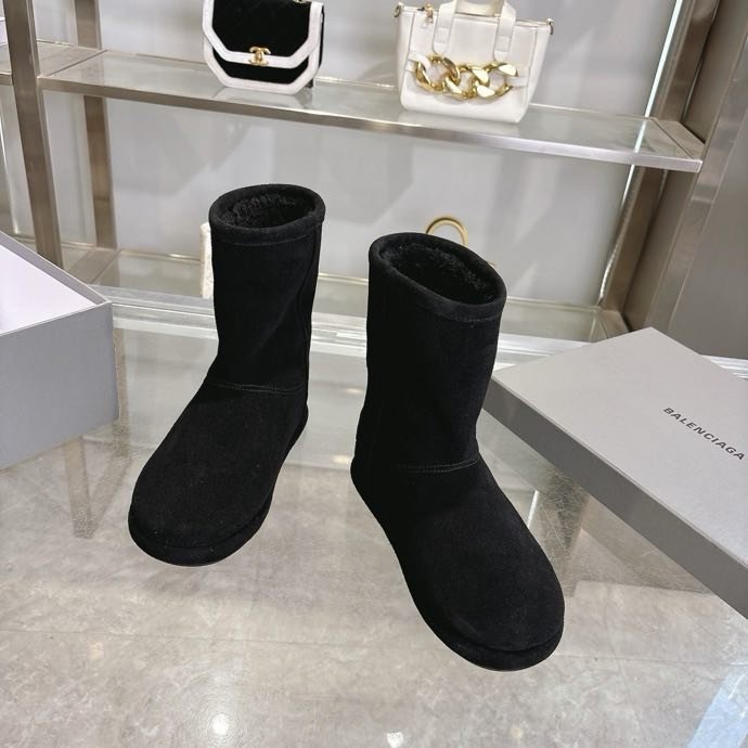 Уггі жіночі фото 4