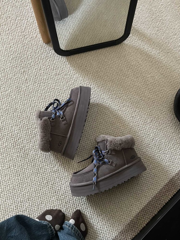 Уггі жіночі фото 5