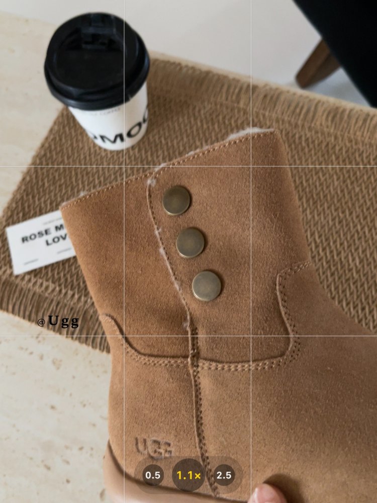 Уггі жіночі фото 5