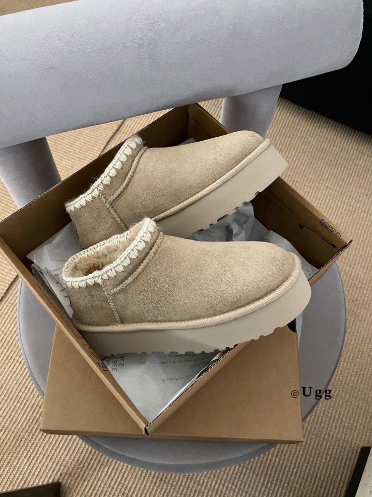 Уггі жіночі фото 5