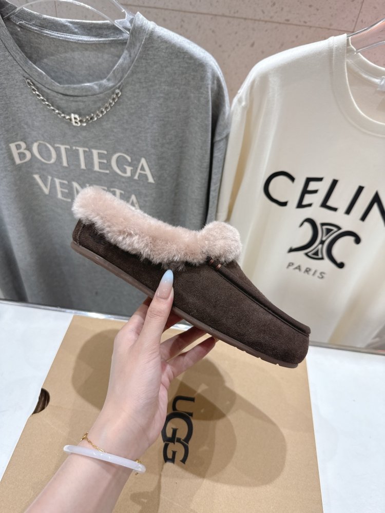 Уггі жіночі фото 5