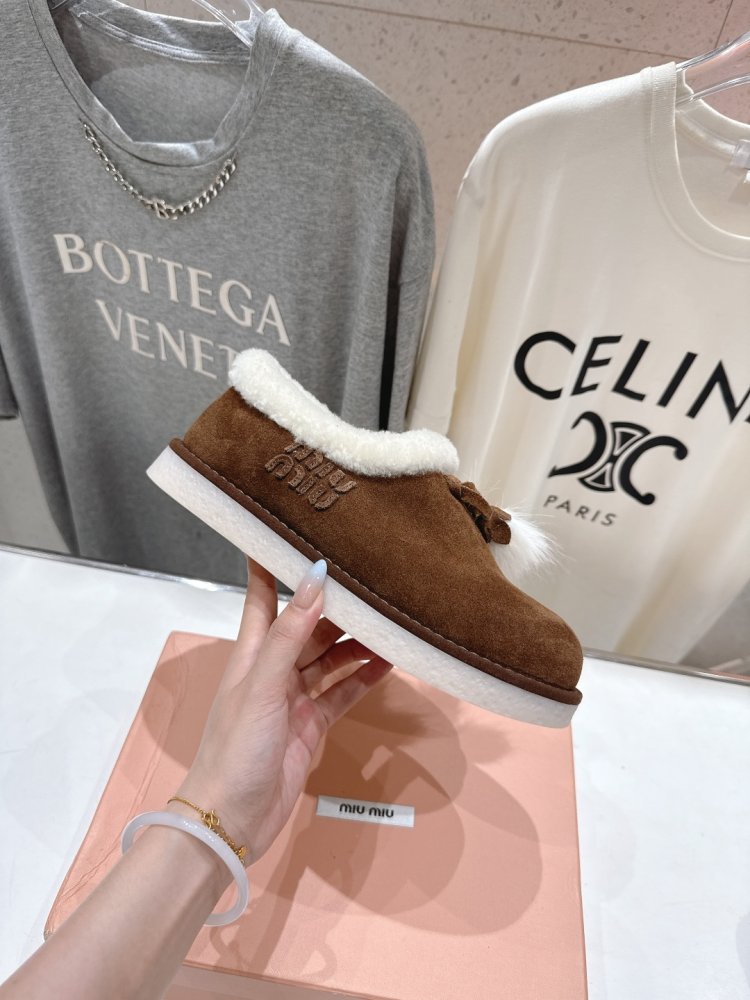 Уггі жіночі фото 5