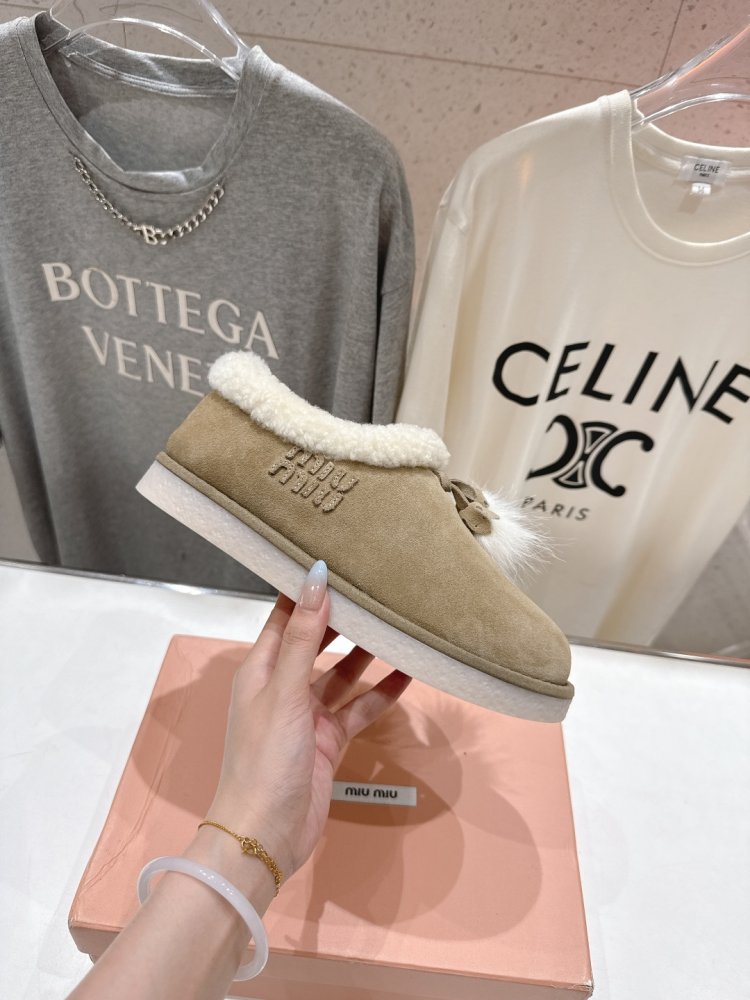 Уггі жіночі фото 5