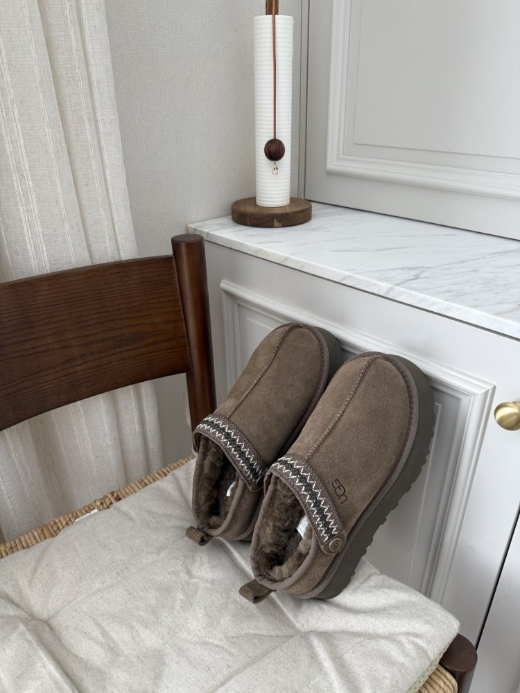 Уггі жіночі фото 5