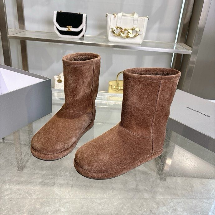 Уггі жіночі фото 5