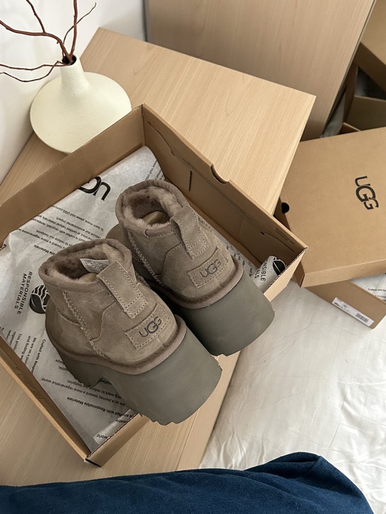 Ugg boots women's фото 6