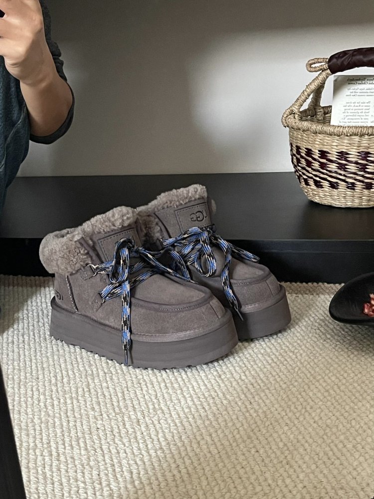 Уггі жіночі фото 6