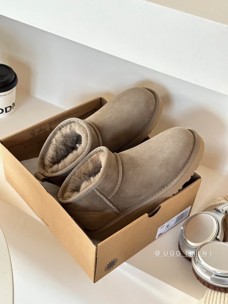 Уггі жіночі фото 6