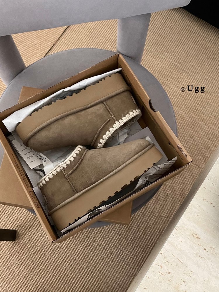 Уггі жіночі фото 6