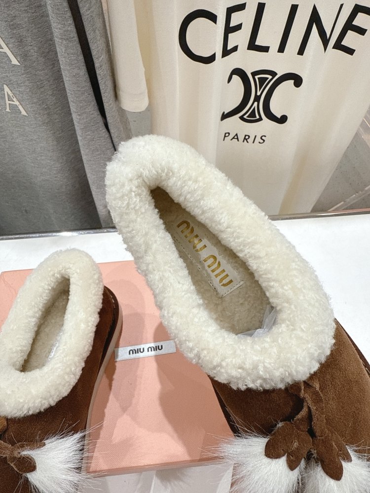 Уггі жіночі фото 6