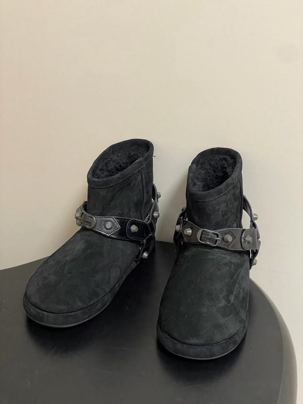 Уггі жіночі фото 6