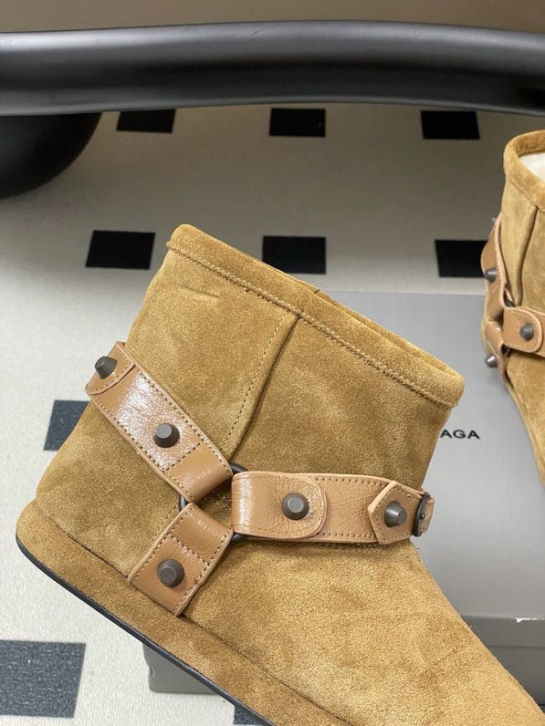 Уггі жіночі фото 6