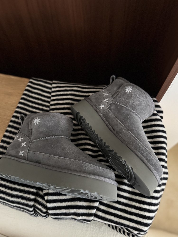 Угги женские фото 6