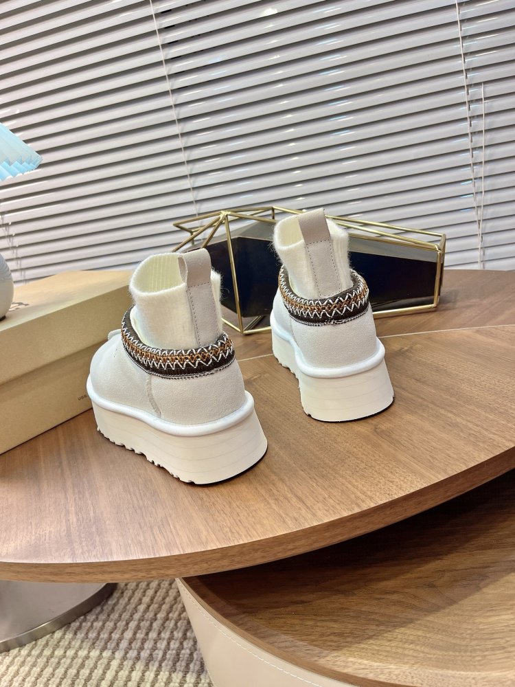 Ugg boots women's фото 6