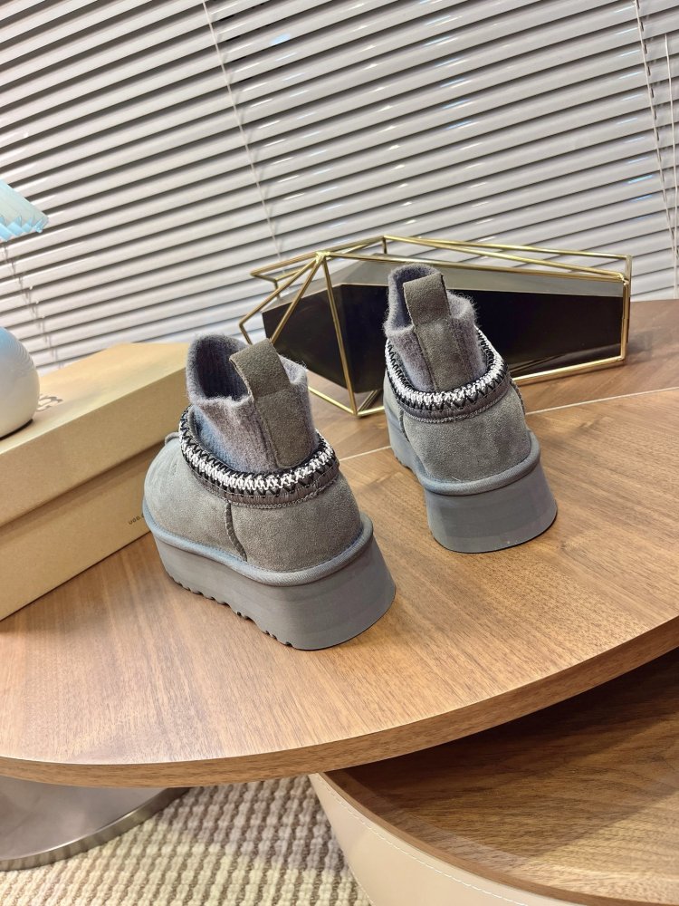 Ugg boots women's фото 6