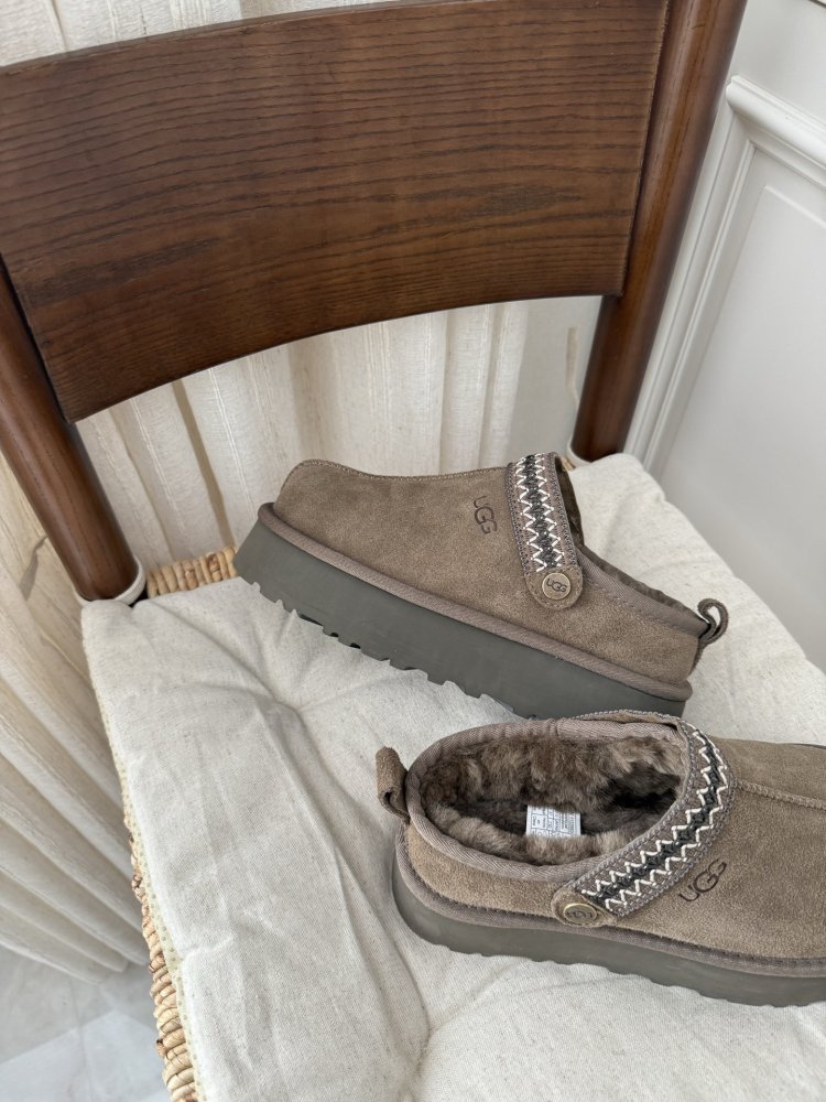 Уггі жіночі фото 6