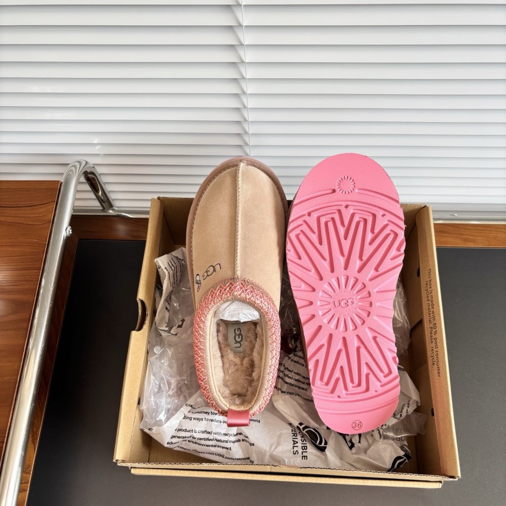 Уггі жіночі фото 6