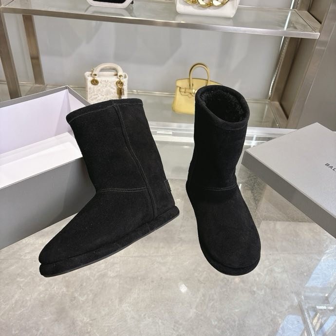 Уггі жіночі фото 6