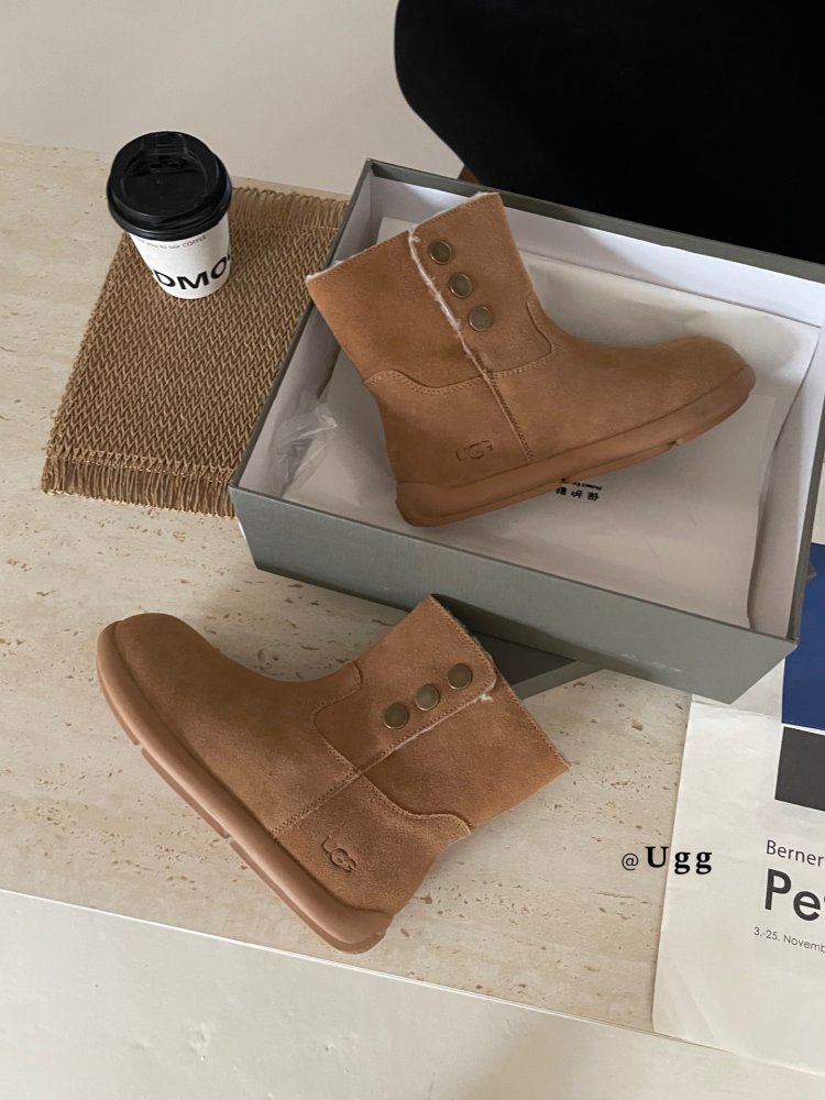 Уггі жіночі фото 7