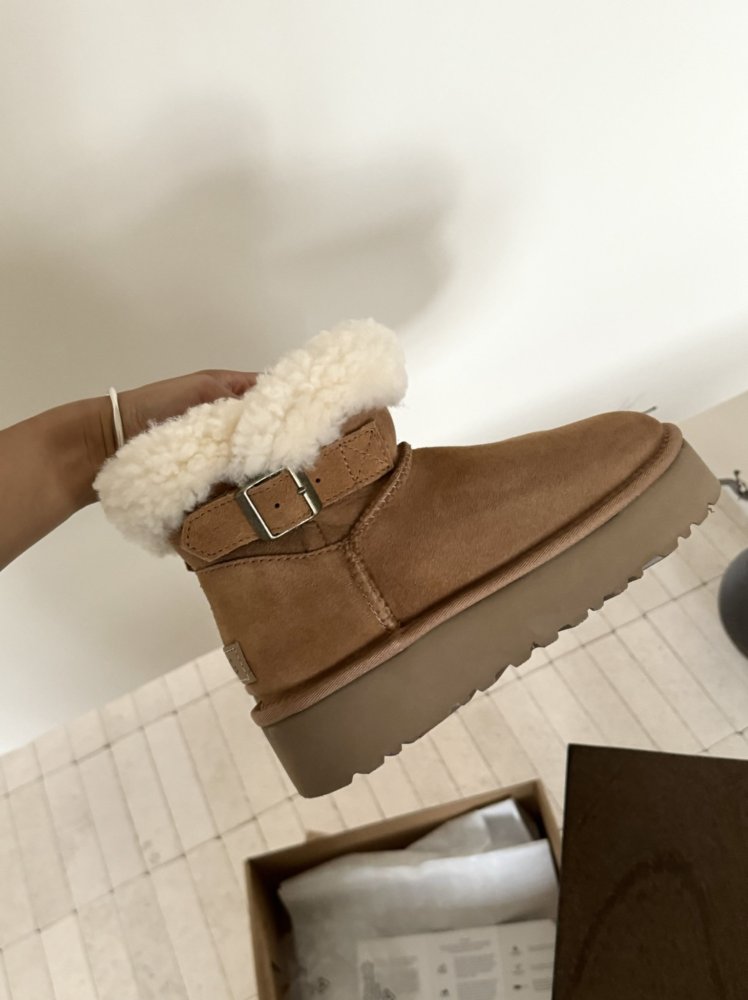 Уггі жіночі фото 7