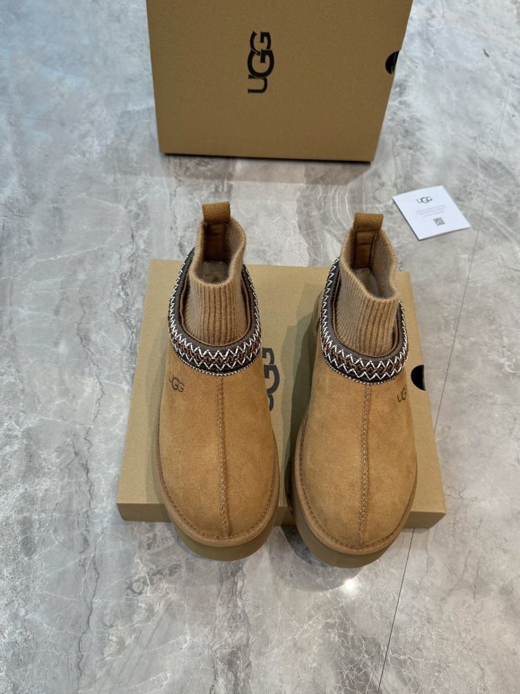 Угги женские фото 7