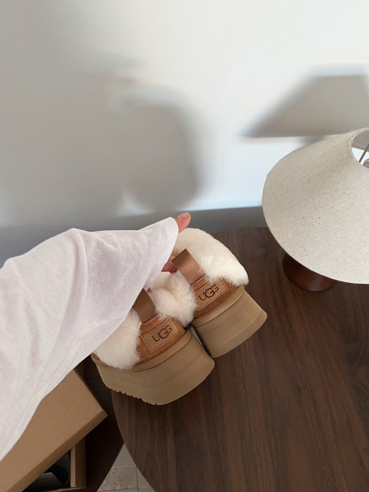 Уггі жіночі фото 7