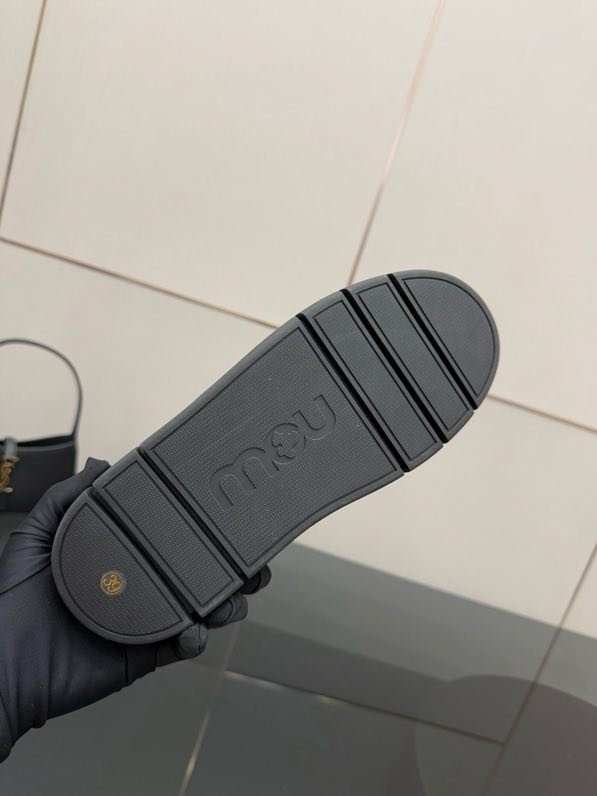 Уггі жіночі фото 7